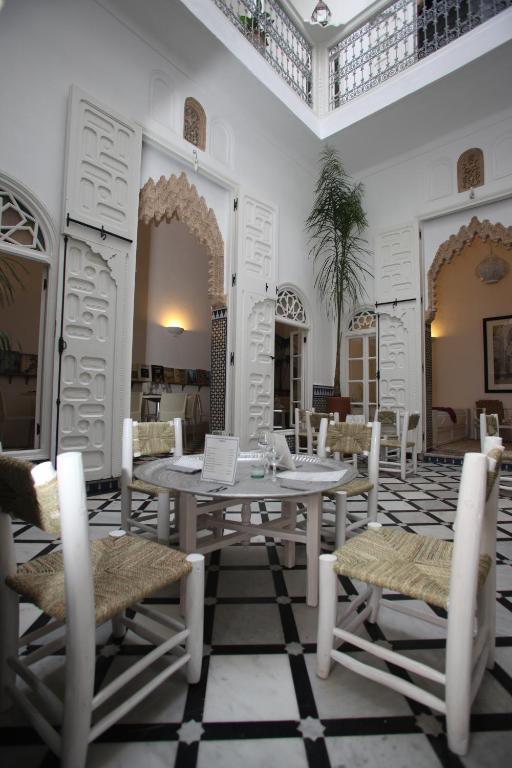 Riad Senso Рабат Екстериор снимка